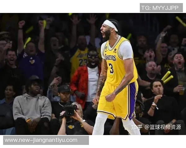 哈登生涯50分以上比赛达25场追平科比历史第三仅次于张伯伦和乔丹