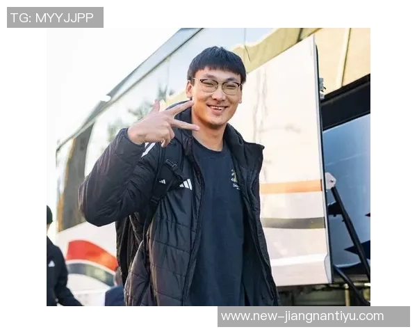 西雅图大学轻松战胜对手淡厚然表现出色吕俊锡贡献稳定数据