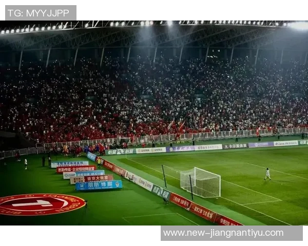 2025中甲辽宁铁人队现场观众人数创新高场均观众达26407人次