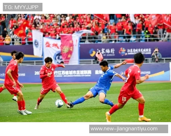 2025年中国足球赛事观众热潮中超和苏超共计60场吸引超4万观众